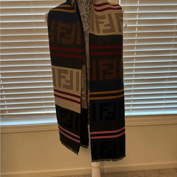 Fendi Multicolor Scarf - Picture 9 of 13